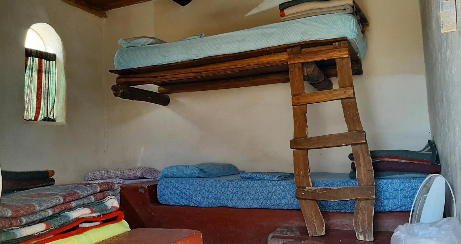 El Sol Hostel De Humahuaca Bagian luar foto