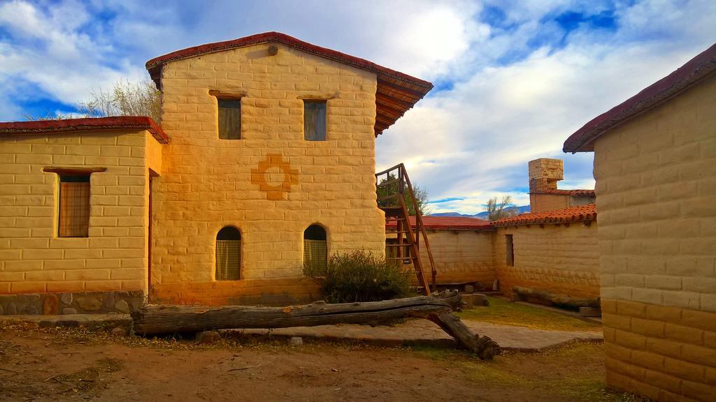 El Sol Hostel De Humahuaca Bagian luar foto