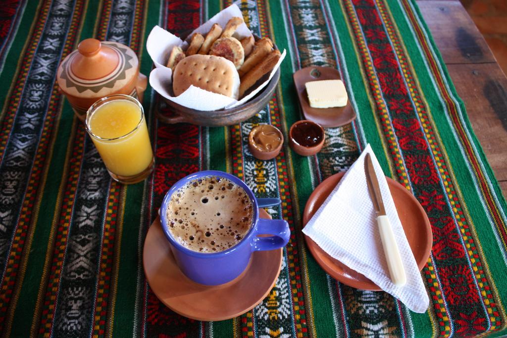 El Sol Hostel De Humahuaca Bagian luar foto